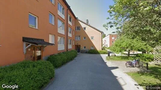 Bostadsrätter till salu i Haninge - Bild från Google Street View