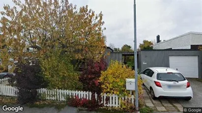 Lägenheter till salu i Järfälla - Bild från Google Street View