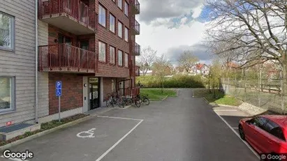 Bostadsrätter till salu i Halmstad - Bild från Google Street View