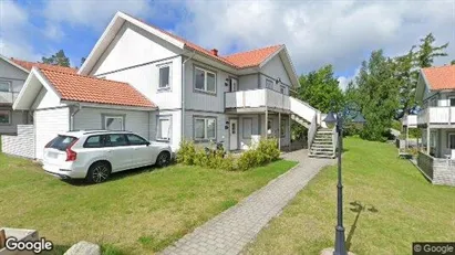 Bostadsrätter till salu i Stenungsund - Bild från Google Street View