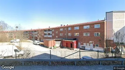 Lägenheter att hyra i Upplands Väsby - Bild från Google Street View Lägenheter att hyra i Upplands Väsby - Bild från Google Street View