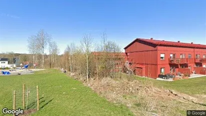 Lägenheter att hyra i Mark - Bild från Google Street View Lägenheter att hyra i Mark - Bild från Google Street View