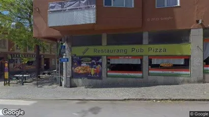 Lägenheter att hyra i Ronneby - Bild från Google Street View Lägenheter att hyra i Ronneby - Bild från Google Street View