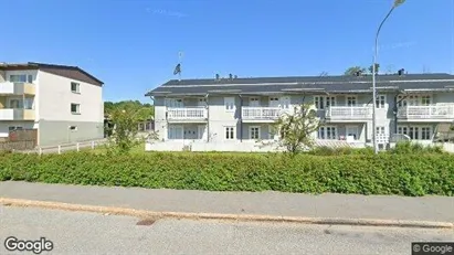 Lägenheter att hyra i Norrtälje - Bild från Google Street View Lägenheter att hyra i Norrtälje - Bild från Google Street View