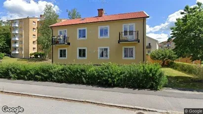 Lägenheter att hyra i Katrineholm - Bild från Google Street View Lägenheter att hyra i Katrineholm - Bild från Google Street View