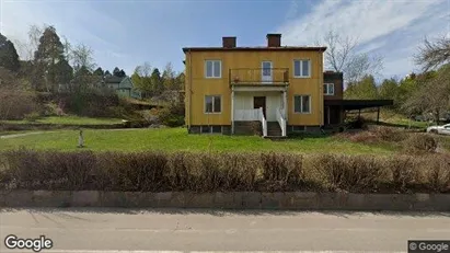 Lägenheter att hyra i Grums - Bild från Google Street View Lägenheter att hyra i Grums - Bild från Google Street View
