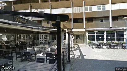 Lägenheter att hyra i Växjö - Bild från Google Street View Lägenheter att hyra i Växjö - Bild från Google Street View