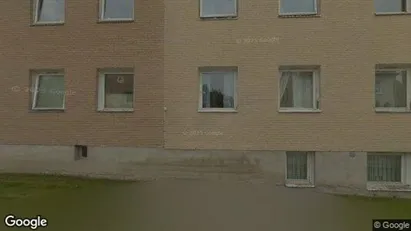 Lägenheter att hyra i Kungsör - Bild från Google Street View Lägenheter att hyra i Kungsör - Bild från Google Street View