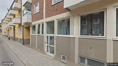 Lägenheter att hyra i Vänersborg - Bild från Google Street View Lägenheter att hyra i Vänersborg - Bild från Google Street View