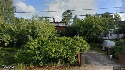 Lägenheter till salu i Huddinge - Bild från Google Street View