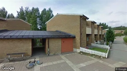 Lägenheter till salu i Haninge - Bild från Google Street View