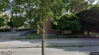 Lägenheter att hyra i Rosengård - Bild från Google Street View