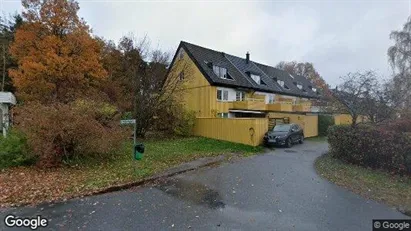Lägenheter till salu i Täby - Bild från Google Street View