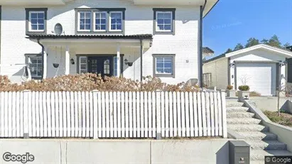 Lägenheter till salu i Täby - Bild från Google Street View