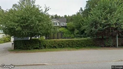 Lägenheter till salu i Nacka - Bild från Google Street View