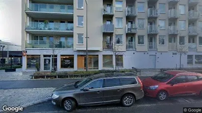 Lägenheter till salu i Upplands Väsby - Bild från Google Street View