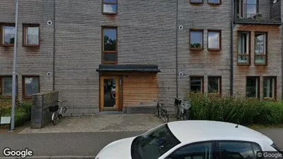 Lägenheter till salu i Huddinge - Bild från Google Street View