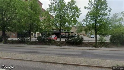 Lägenheter att hyra i Sandviken - Bild från Google Street View Lägenheter att hyra i Sandviken - Bild från Google Street View