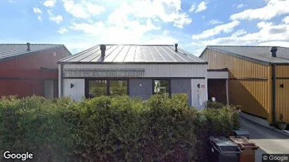 Lägenheter till salu i Österåker - Bild från Google Street View