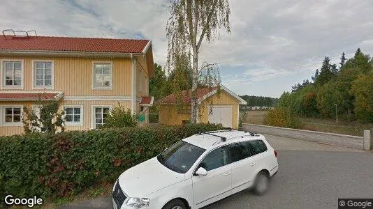 Lägenheter till salu i Upplands Väsby - Bild från Google Street View