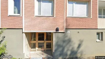 Bostadsrätter till salu i Haninge - Bild från Google Street View
