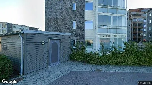Bostadsrätter till salu i Varberg - Bild från Google Street View