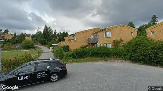 Lägenheter till salu i Botkyrka - Bild från Google Street View