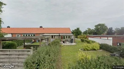 Lägenheter att hyra i Lomma - Bild från Google Street View Lägenheter att hyra i Lomma - Bild från Google Street View
