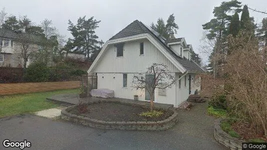 Lägenheter till salu i Täby - Bild från Google Street View