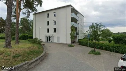 Lägenheter till salu i Täby - Bild från Google Street View