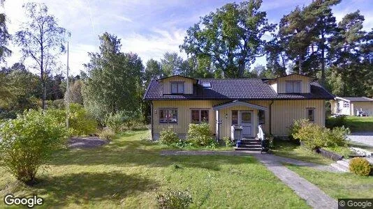 Bostadsrätter till salu i Nacka - Bild från Google Street View