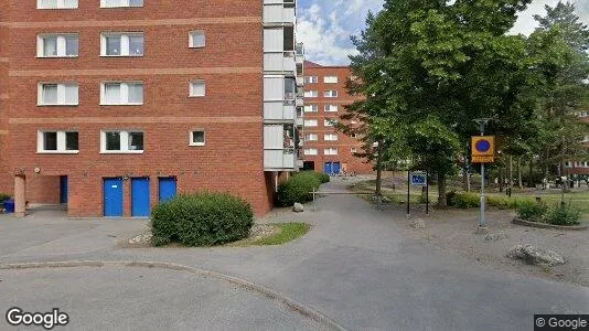 Lägenheter till salu i Botkyrka - Bild från Google Street View