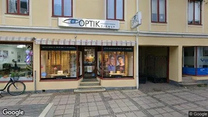 Lägenheter att hyra i Nybro - Bild från Google Street View Lägenheter att hyra i Nybro - Bild från Google Street View