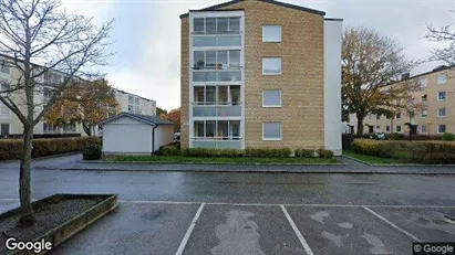 Lägenheter till salu i Järfälla - Bild från Google Street View
