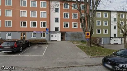 Bostadsrätter till salu i Huddinge - Bild från Google Street View