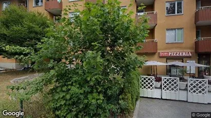 Bostadsrätter till salu i Nacka - Bild från Google Street View