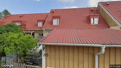 Bostadsrätter till salu i Huddinge - Bild från Google Street View