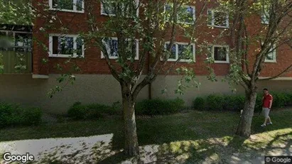 Lägenheter att hyra i Västerås - Bild från Google Street View Lägenheter att hyra i Västerås - Bild från Google Street View