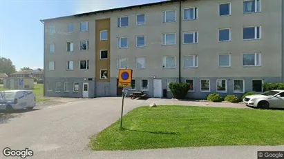 Lägenheter att hyra i Hallsberg - Bild från Google Street View Lägenheter att hyra i Hallsberg - Bild från Google Street View