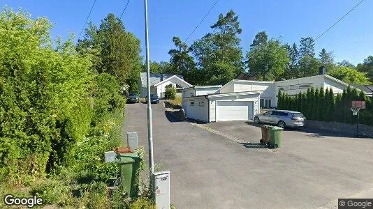 Lägenheter till salu i Huddinge - Bild från Google Street View