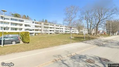 Bostadsrätter till salu i Upplands Väsby - Bild från Google Street View