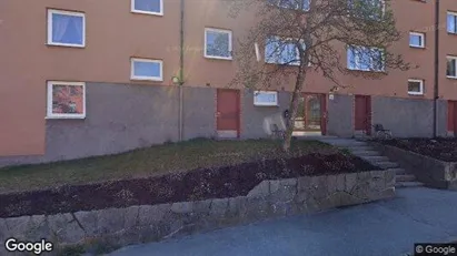 Bostadsrätter till salu i Tyresö - Bild från Google Street View