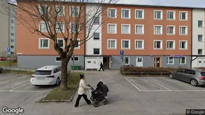 Bostadsrätter till salu i Huddinge - Bild från Google Street View