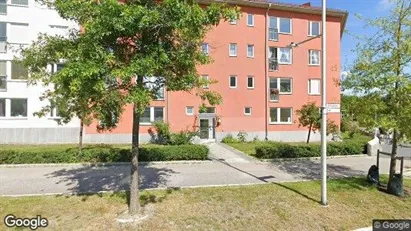 Lägenheter att hyra i Huddinge - Bild från Google Street View