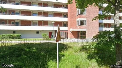 Lägenheter att hyra i Huddinge - Bild från Google Street View