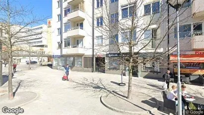 Lägenheter till salu i Solna - Bild från Google Street View