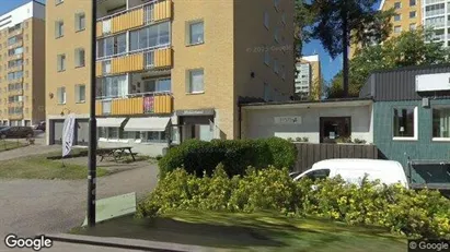 Lägenheter till salu i Upplands-Bro - Bild från Google Street View