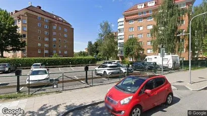 Lägenheter till salu i Huddinge - Bild från Google Street View