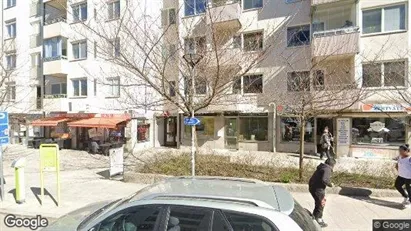 Lägenheter till salu i Solna - Bild från Google Street View