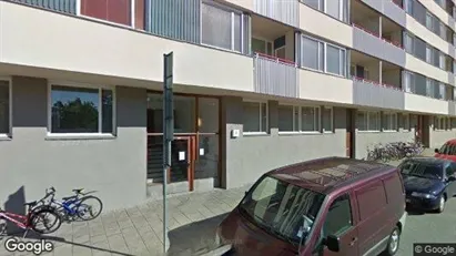 Lägenheter till salu i Solna - Bild från Google Street View